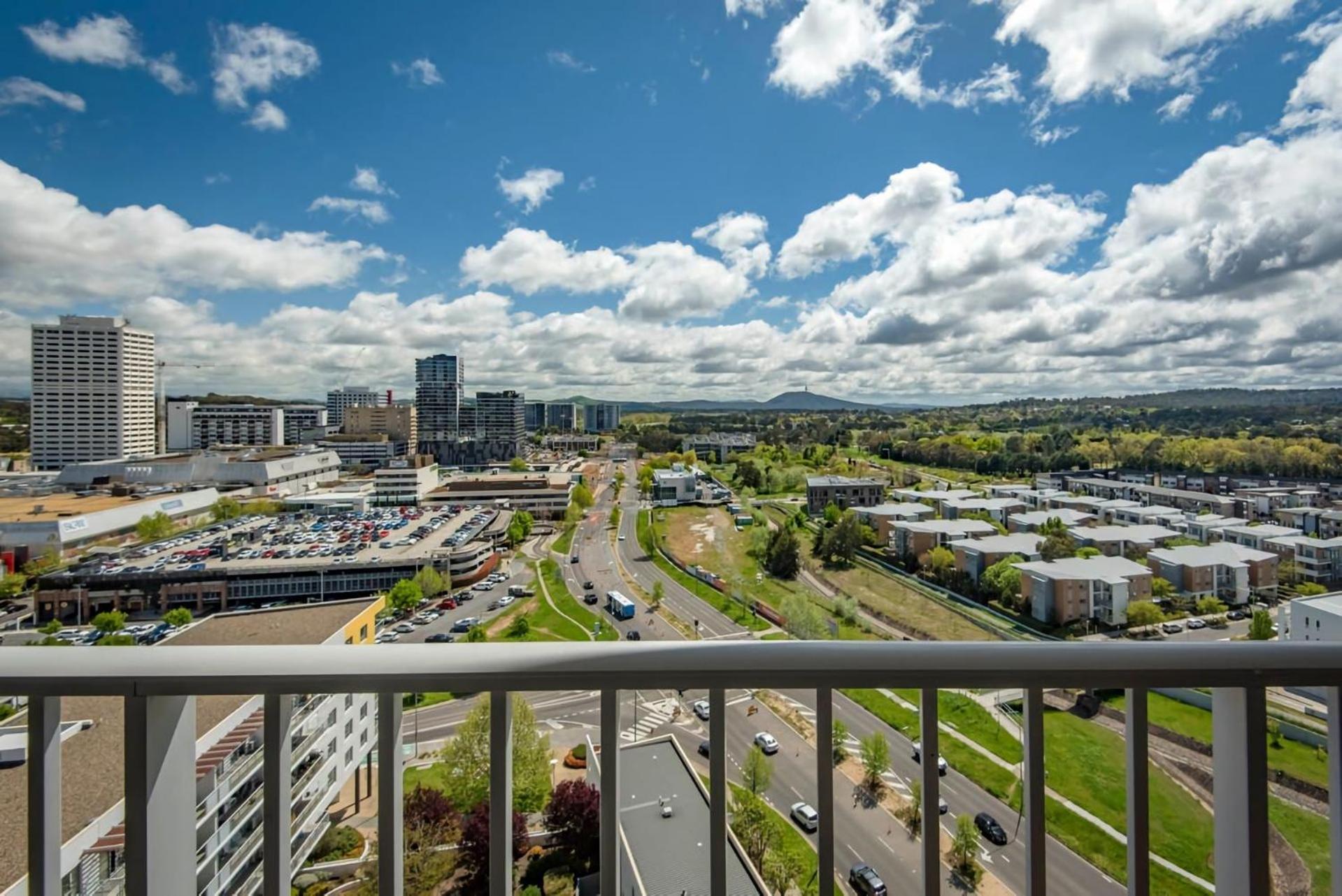 Contemporary City Escape Phillip Act Apartment Exterior photo